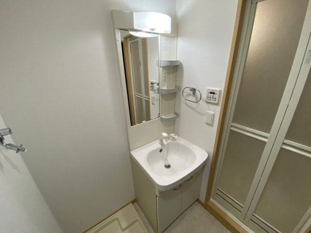 ウインステージ平尾のシャワールーム