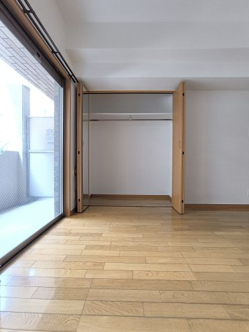 ビー・ワイ・マンションけやき通りの居間・リビング