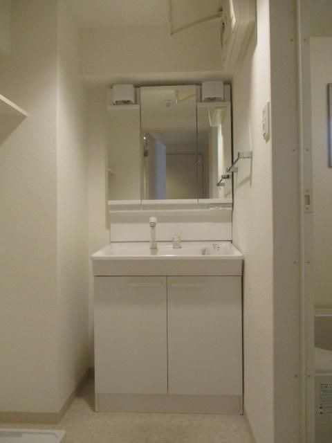 プルメリア高砂の洗面所