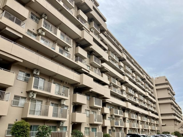 戸塚ハイライズの外観