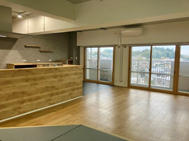 戸塚ハイライズの居間・リビング