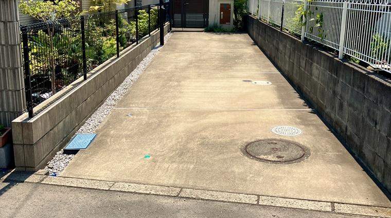 森野戸建の駐車場