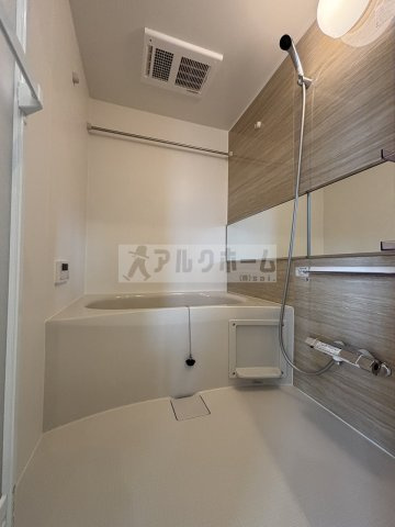 ALEGRIA道明寺2の浴室