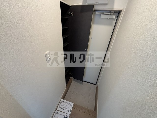 ALEGRIA道明寺2の玄関