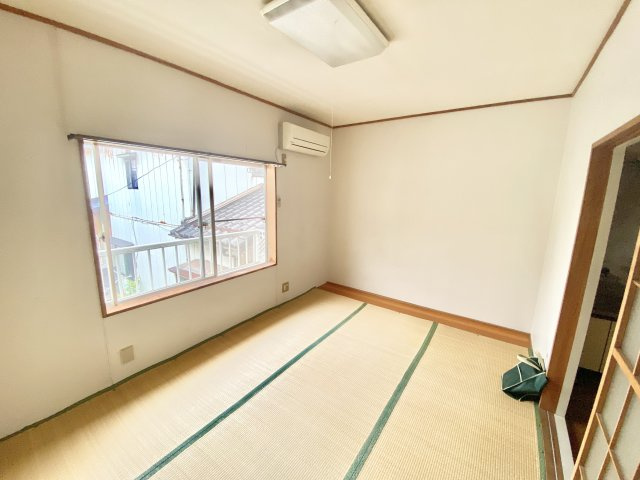 コーポHOSHIの和室