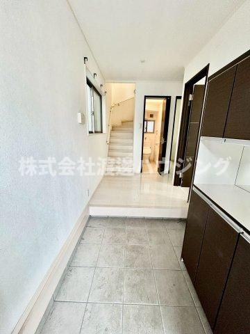 吉松２丁目戸建の玄関