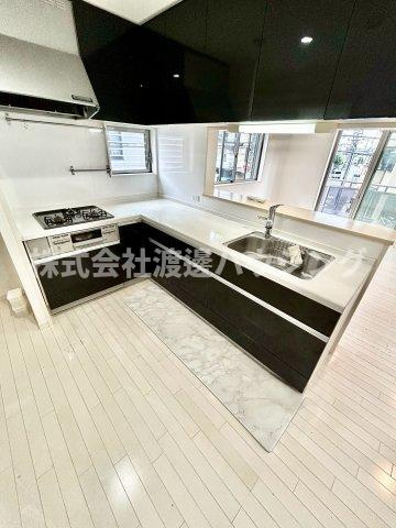 吉松２丁目戸建のキッチン