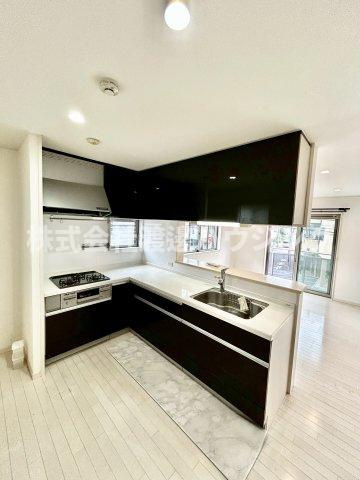 吉松２丁目戸建のキッチン