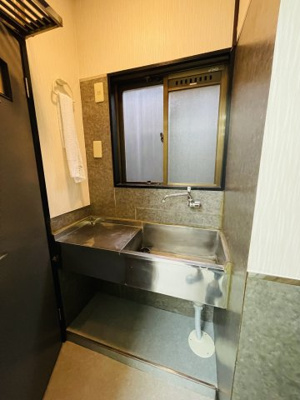 【洗面所】 | シーコムビル