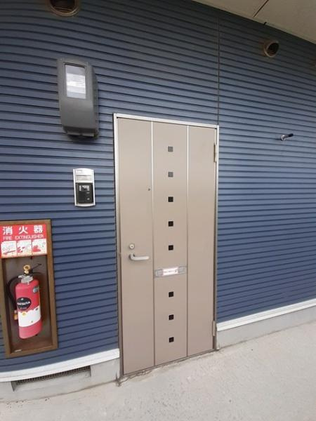 トパーズ５５　Ａのエントランス