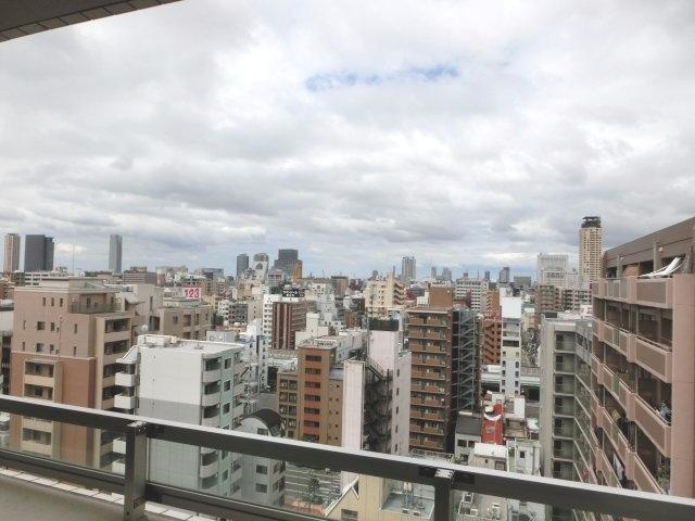 ドゥーエ谷町の展望