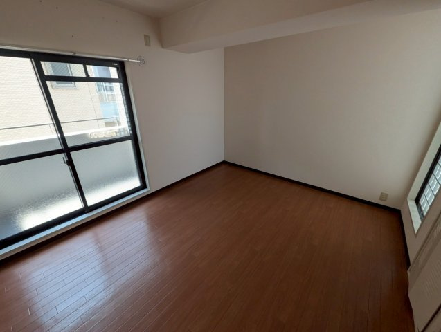 メゾンさつきの居間・リビング