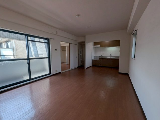 メゾンさつきの居間・リビング