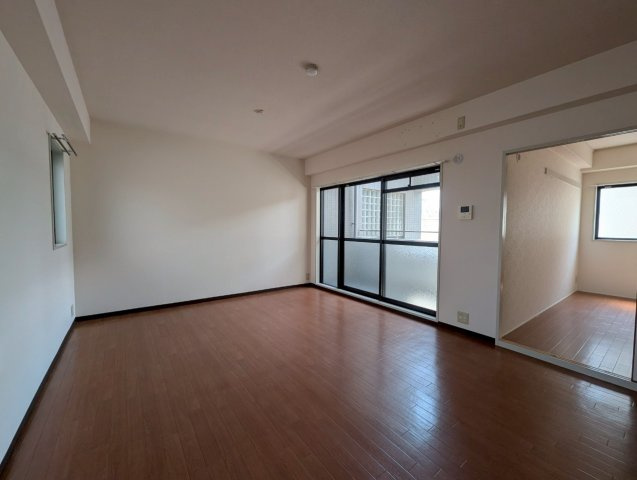 メゾンさつきの居間・リビング