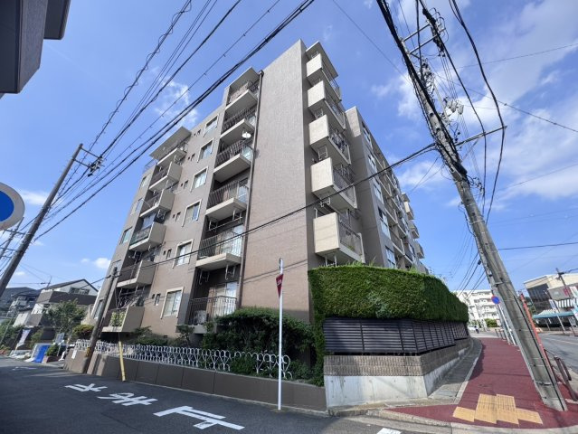 松栄レックスマンションの外観