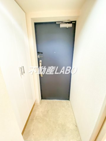エスリード弁天町南の玄関