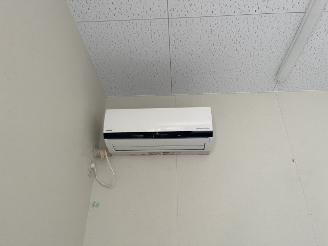 長塚町１丁目１１１－４事務所付倉庫付のその他|エアコン