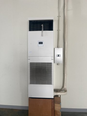 長塚町１丁目１１１－４事務所付倉庫付の設備|エアコン