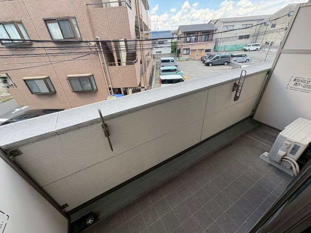 ガレリア南豊中のバルコニー