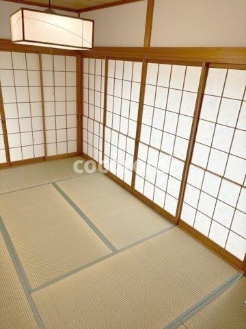 星田山手２丁目戸建の和室