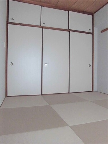 インペリアル南塚口ガーデンハウスの和室|和室約6.0畳