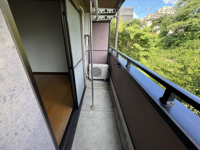 ビラージュ桃山のバルコニー