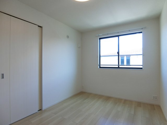 カトル　セゾン　Ａの洋室