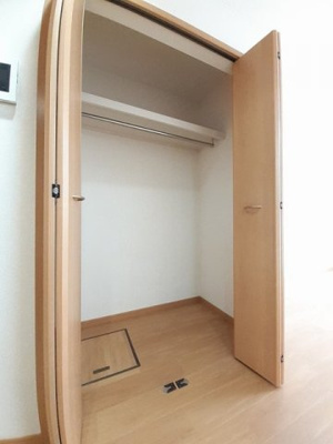 【収納】 | セレナ・カーサＡ