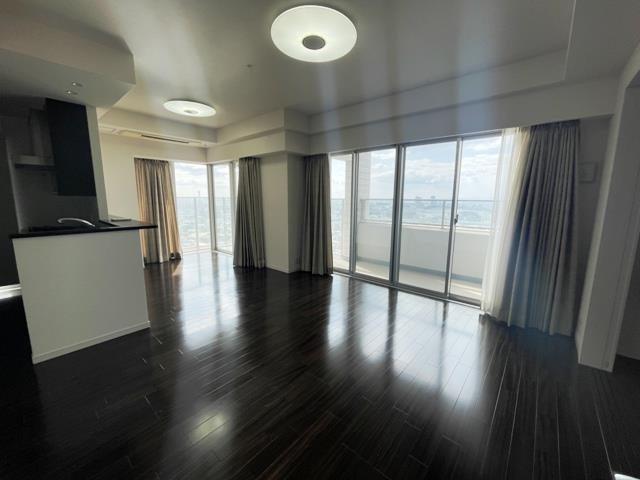 プラウドタワー住吉の居間・リビング