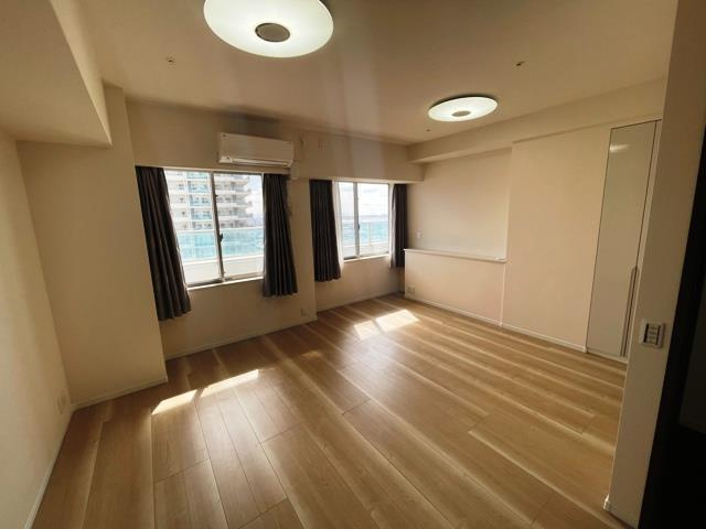 プラウドタワー住吉の寝室