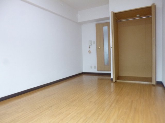 【寝室】 | APEX FLAT　R | 使いやすい洋室です（同物件別室写真です）