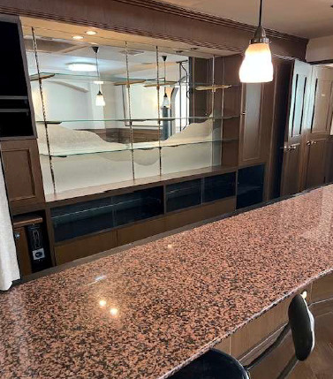 千葉市中央区亀岡町　売ビルの内装