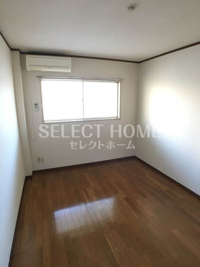 【寝室】 | Ｓｕｒｐｌｕｓ　Ｔｗｏ　Ｉｃｈｉｋａｗａ　Ｂ | 寝室です
同型タイプ