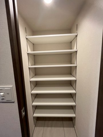 クレストコート堂島の収納