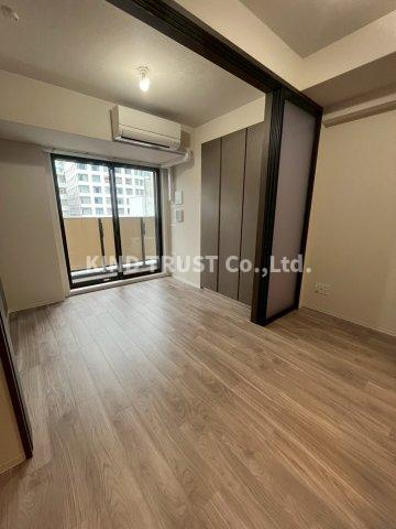 クレストコート堂島の居間・リビング|こちらの居間で趣味の時間をお楽しみください