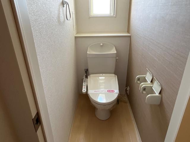 ブオナ　レーガⅠのトイレ|シャワー付トイレ