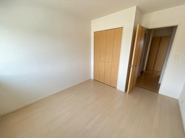 ブオナ　レーガⅠの内装|洋室