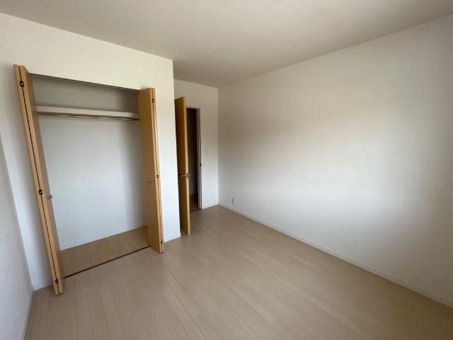 ブオナ　レーガⅠの内装|洋室