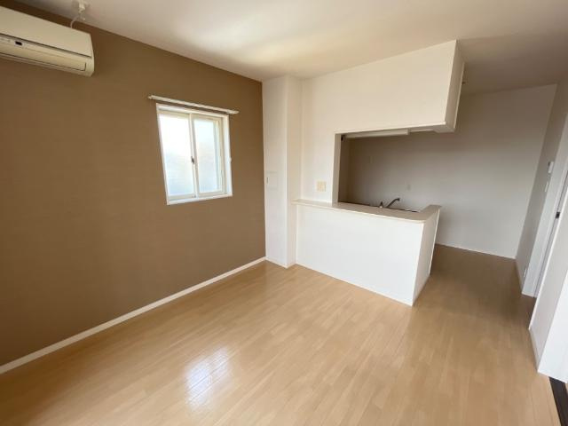 ブオナ　レーガⅠの内装|リビング