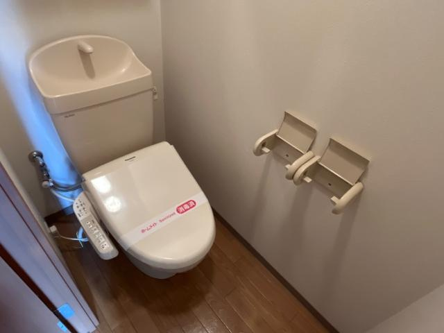 アグレストⅠのトイレ|シャワー付トイレ