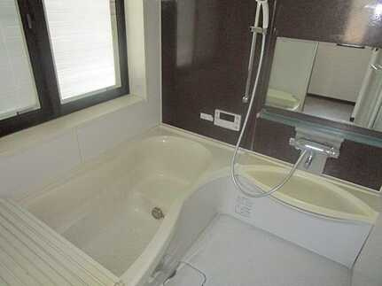 安佐南区山本新町３丁目 の浴室