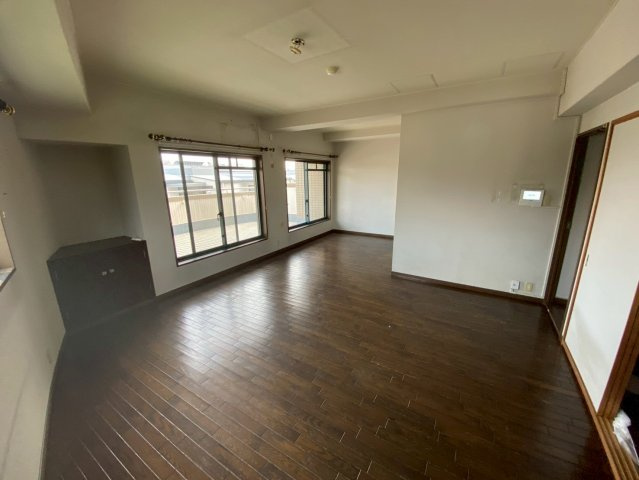 リアライズ芦屋東山の居間・リビング