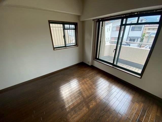 リアライズ芦屋東山の居間・リビング