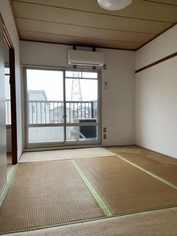 つばきコーポの和室