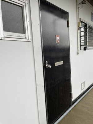 【玄関】 | つばきコーポ