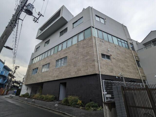 レセーヌ白金長者丸