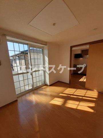 ミレニアムＢの居間・リビング|高崎、前橋のお部屋探しはエンドスケープまで！お客様の理想お聞かせ下さい♪