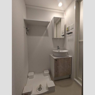 【独立洗面台】 | エスリード新大阪ザ・プレミアEAST