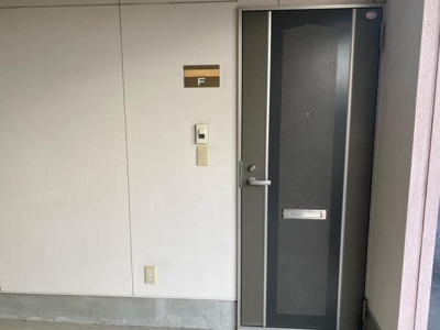 【エントランス】 | ラ・レーヌ下古志E・F