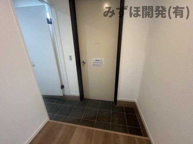 天童市大字干布339番3の玄関|広々玄関です。